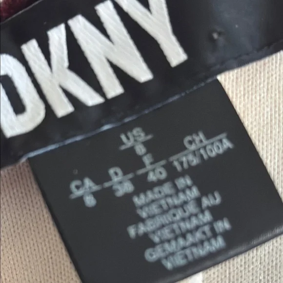 Donna Karan, 8 - Picture 9 of 10